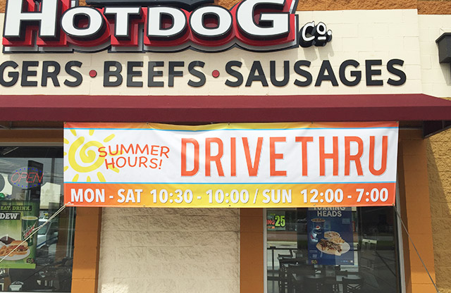 DJ's Hotdogs Beech Grove, Vinyl banners